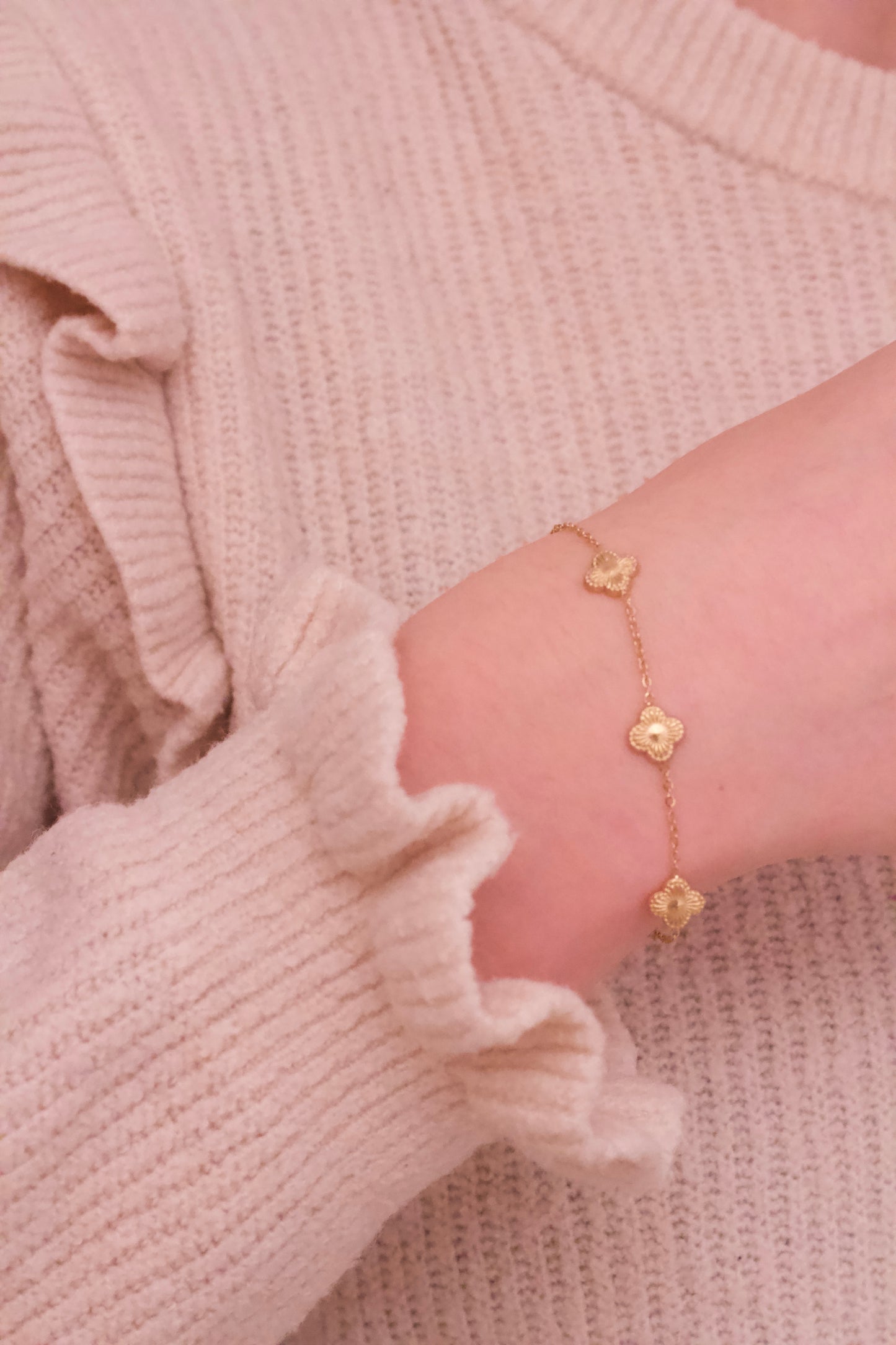 Textured Clover Bracelet Gold