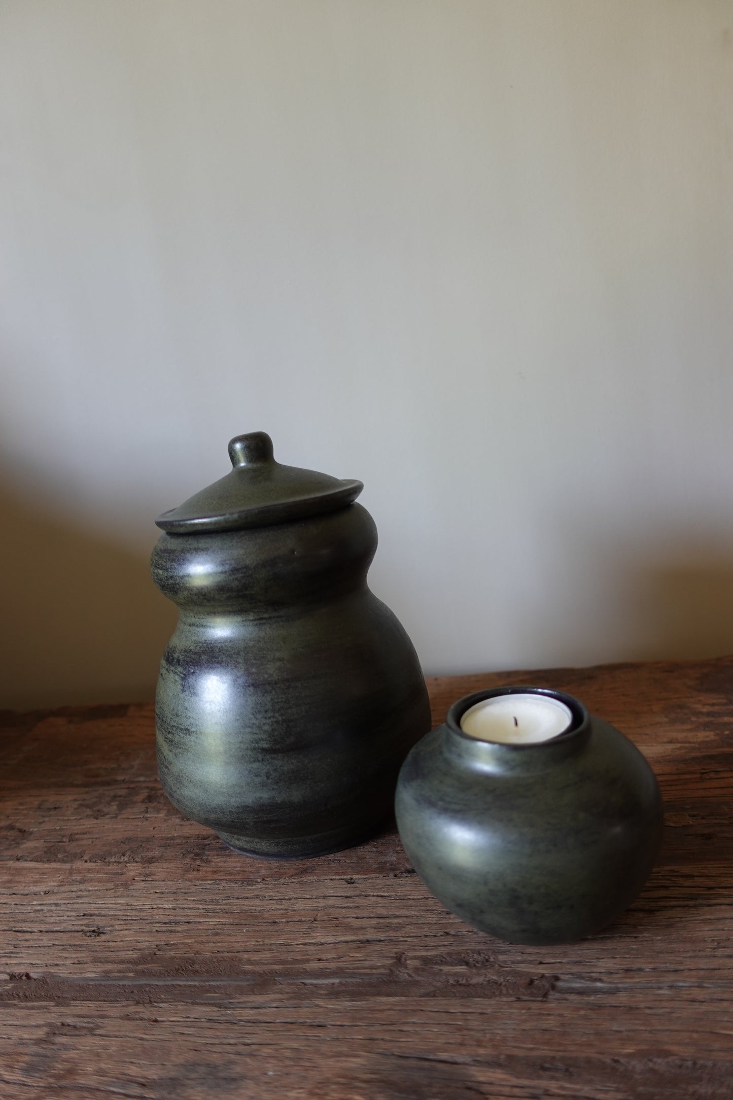 Pot met deksel mat zwart