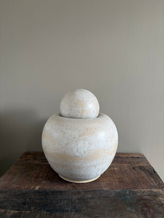 Pot sea salt met bol deksel