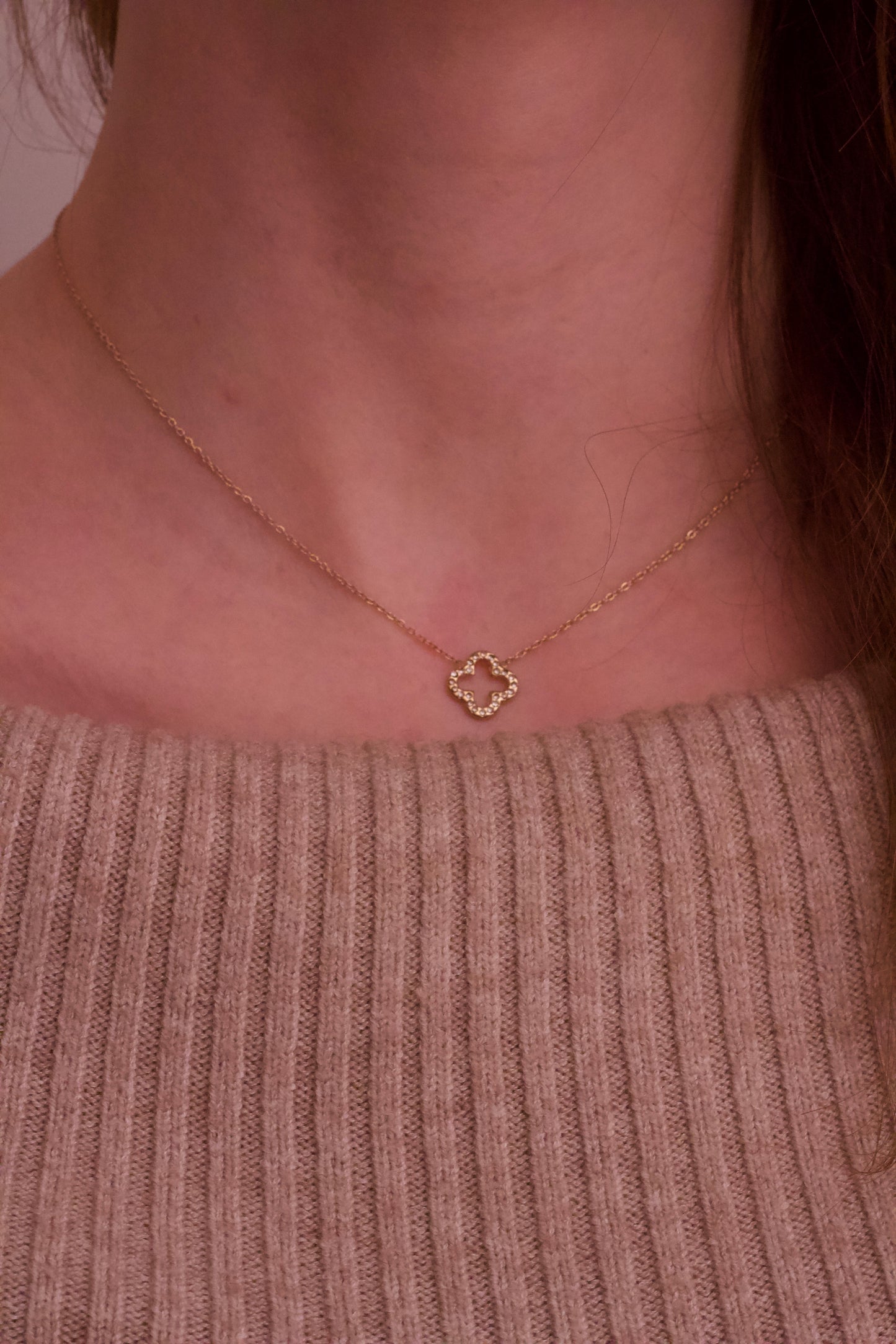 Diamond Clover Necklace Gold