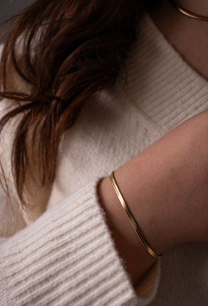 Minimalist Bracelet Gold