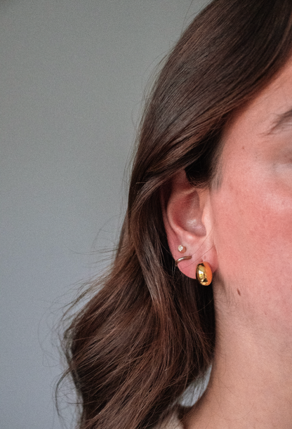 Dot Earrings Gold